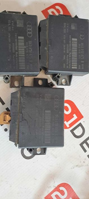 Modul senzori parcare Audi A4 B8 / Audi A5 4 / 8 senzori 8k0919475 B C