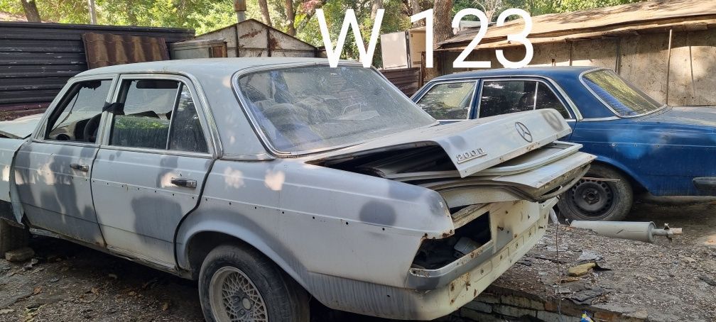 Продаю мерседес, mercedes W 123 запчасти