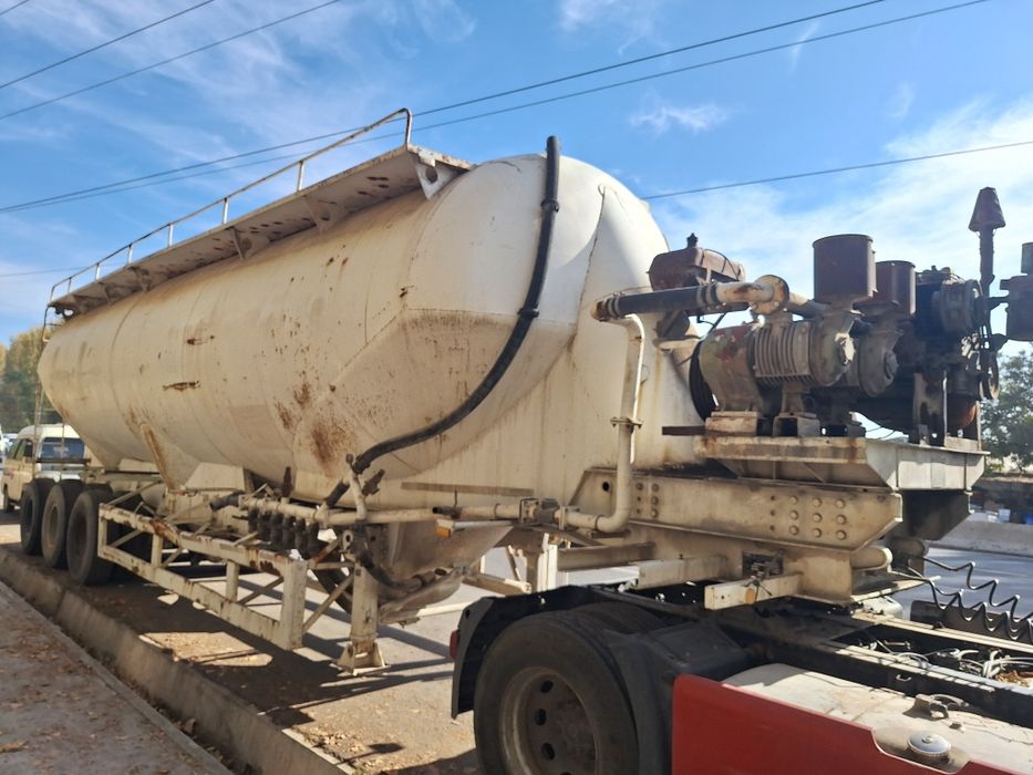 Цеменавоз CAMC 2007