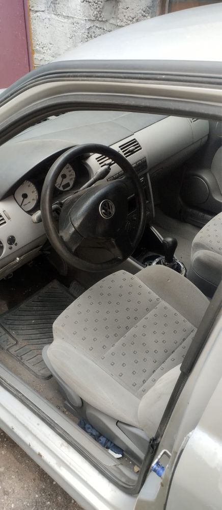 Volkswagen pointer 1.8