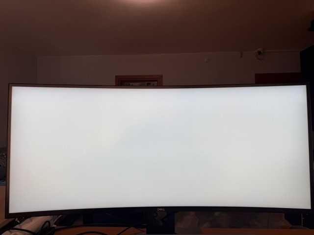 Монитор Dell U3818DW, 38" IPS панел,UW4K Curved,5ms,300 cd/m2, HDMI