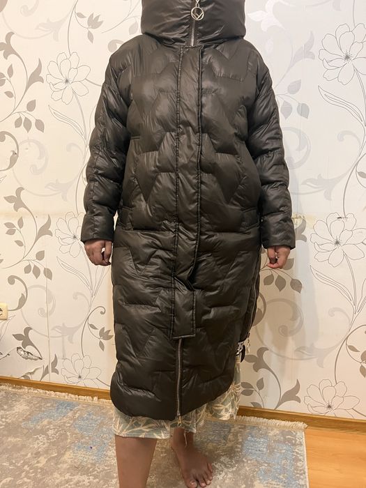 Продается зимняя куртка ! В отл состояний после химчистки