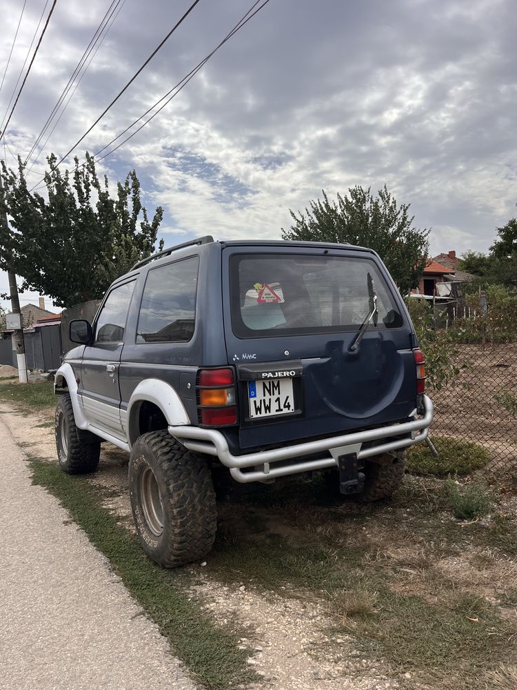 Mitsubishi  pacero