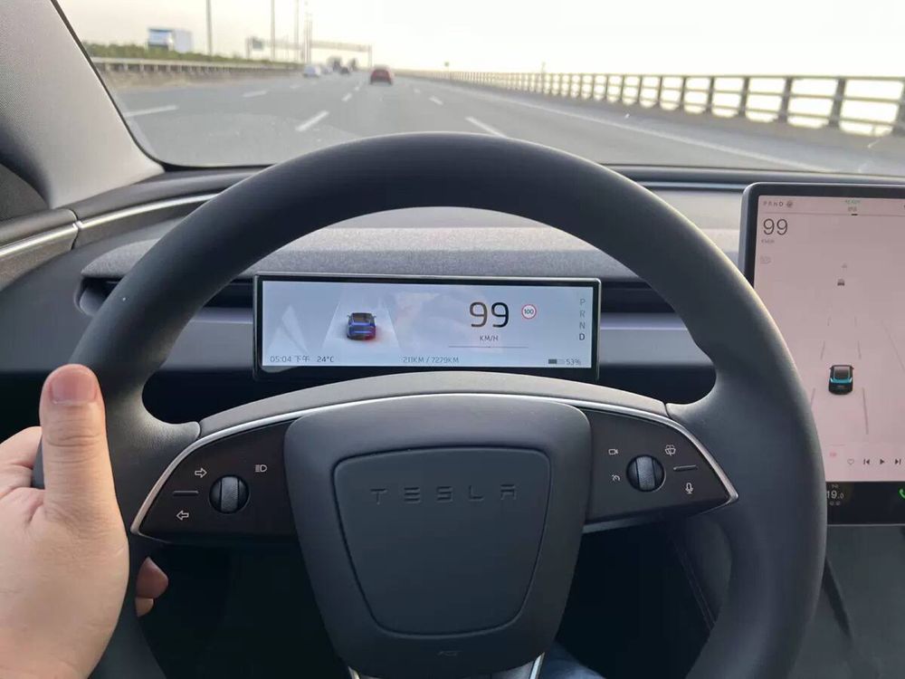 Tesla мини табло  удобный