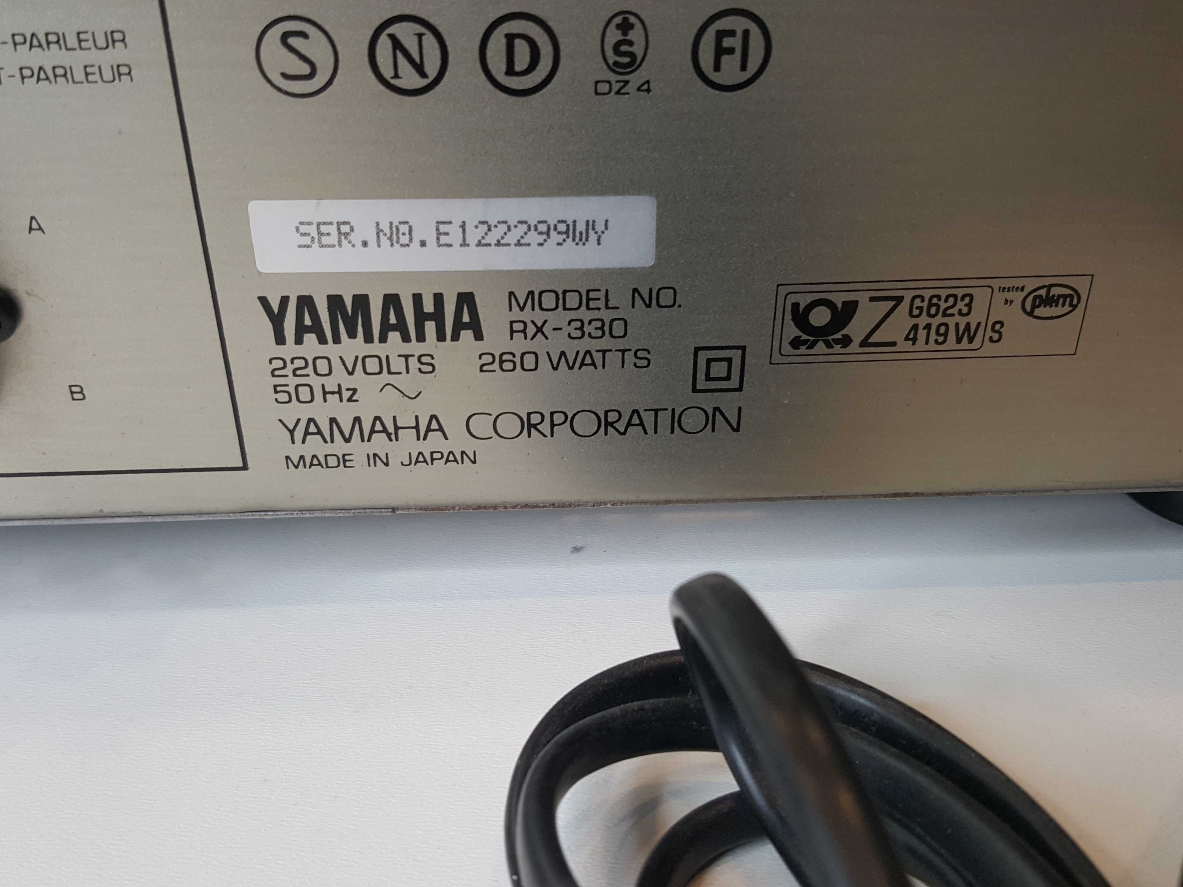 Vand amplificator Yamaha RX 330