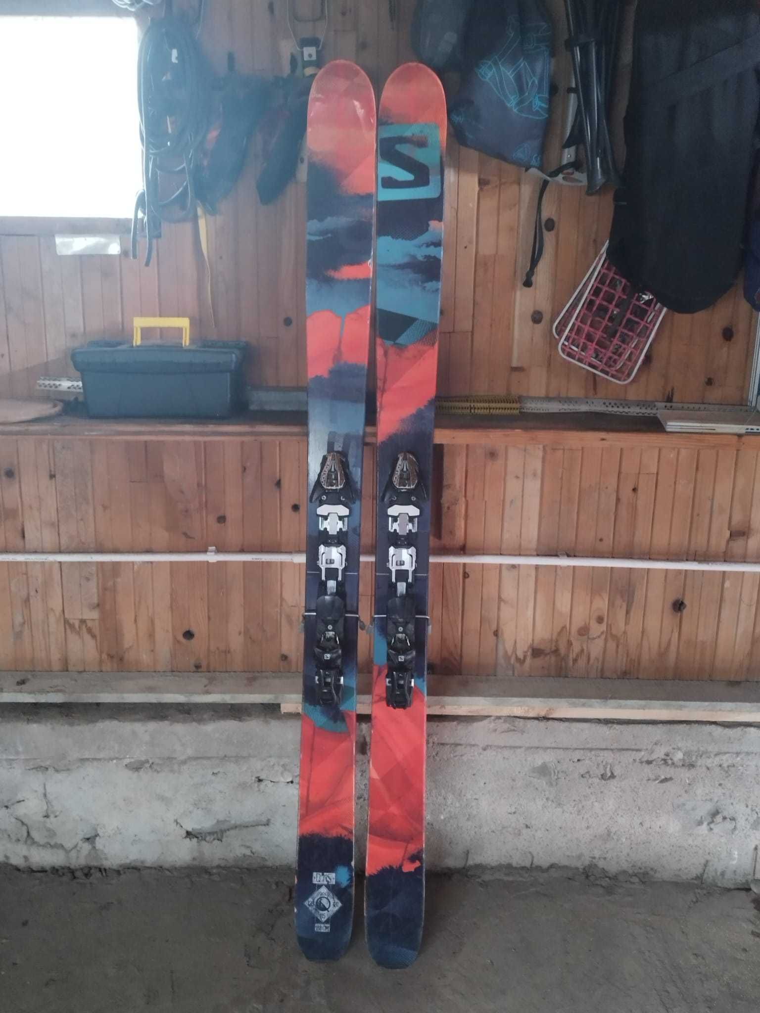 Ski skiuri freeride / powder