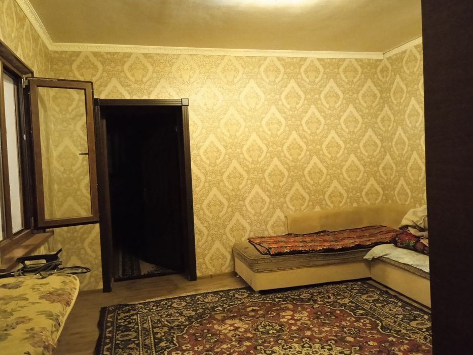 Аренда.   Участка. Юнусабад.   2/3.  Комнатная