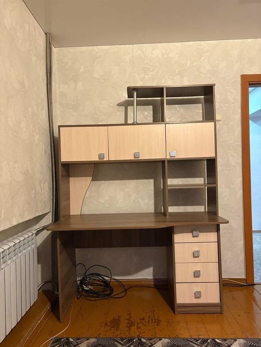 Игровой стол с шкафчиками