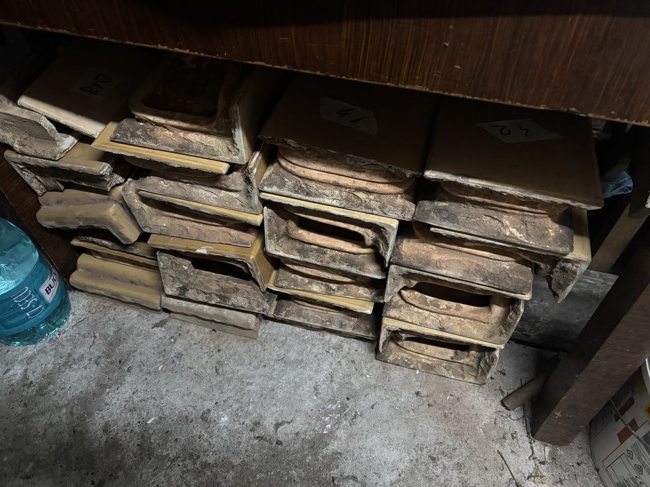 Soba teracota curatata cu cenusar si cele doua usi