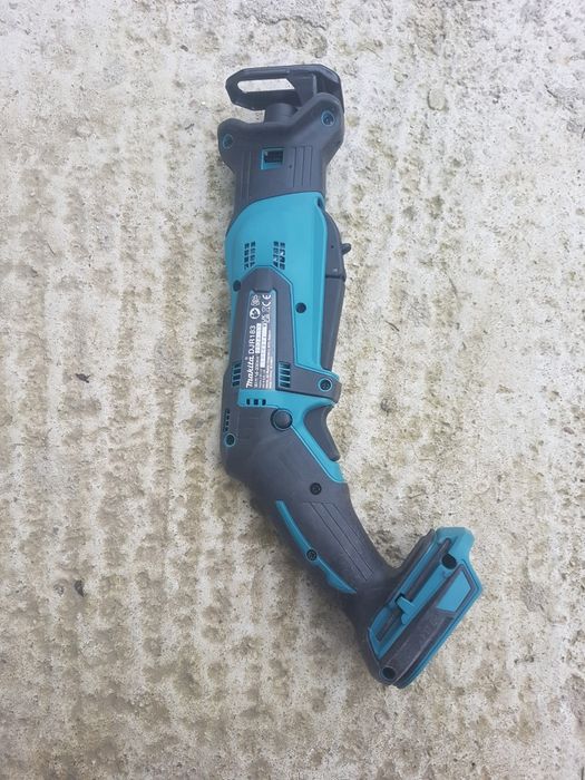 Fierastrau electric alternativ, pe acumulator LXT, Makita DJR183Z, 18