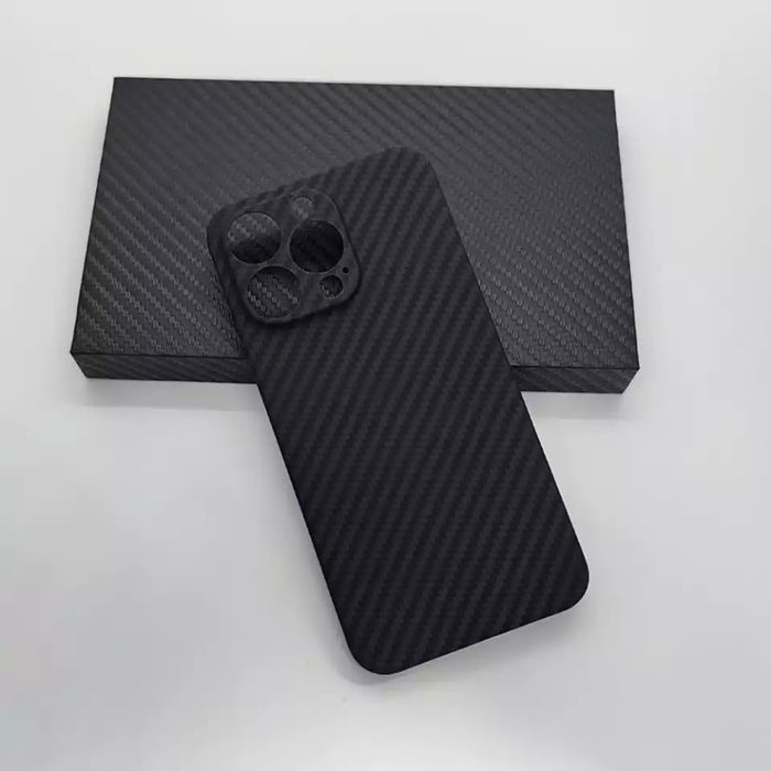 Iphone 12/13/14/15/16 PRO Husa Ultra Slim Fibra Carbon Neagra Camera C