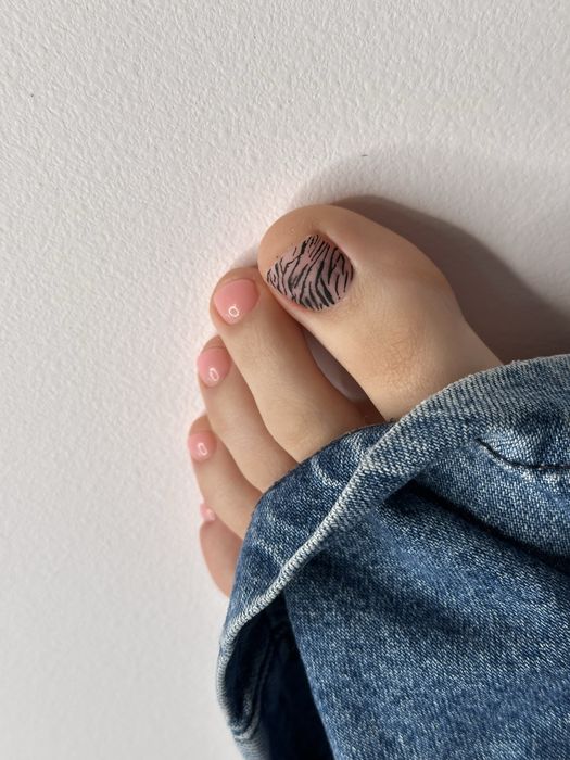 Unghii cu gel-manichiura/pedichiura/unghii problematice+talpi