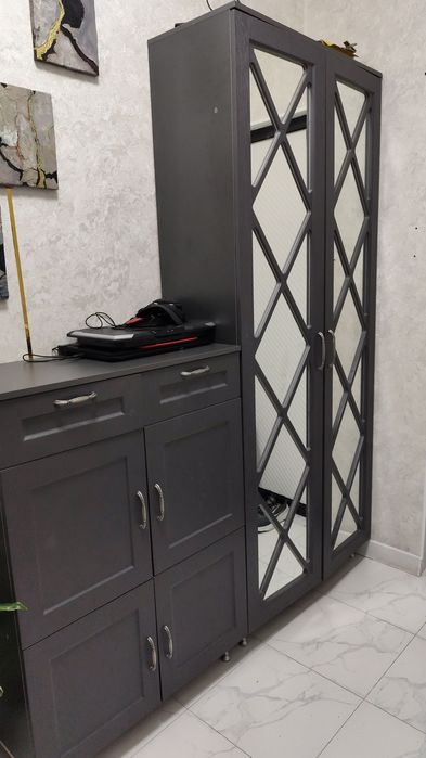 Продам прихожую в отличном состоянии