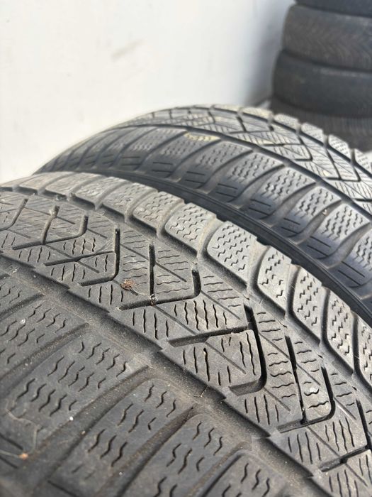 Pirelli 215/50R18- Stare foarte buna, livrare rapida, garantie!