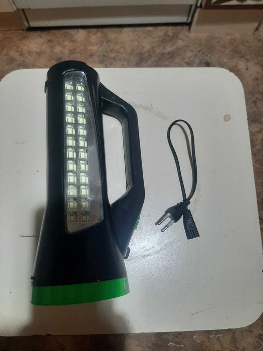 Продам фонарик светодиодный