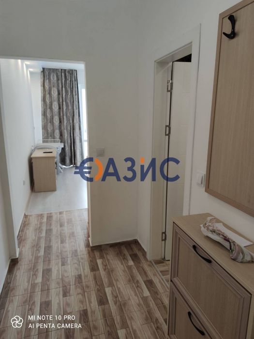 Апартамент с една спалня на първа линия море в комплекс „Перла Дел Мар