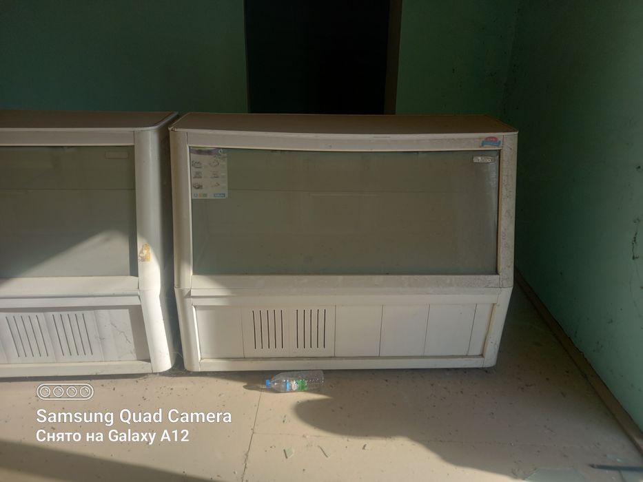 Холодильник ветерина сотилади холати яхши ишлайди 2 дона