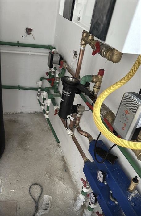 Executam lucrari de instalatii de incalzire : pardosea, calorifere