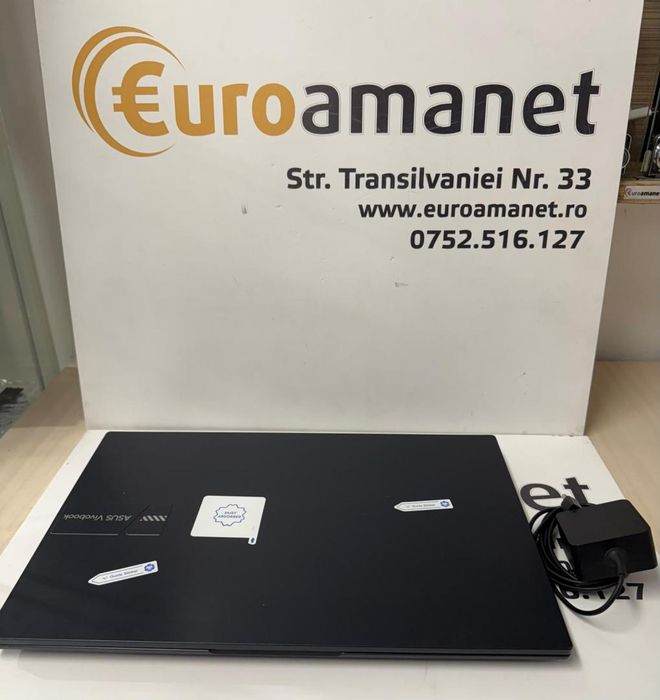 Laptop ASUS Vivobook 15 X1504ZA cu procesor Intel(R) Core(TM) -T-