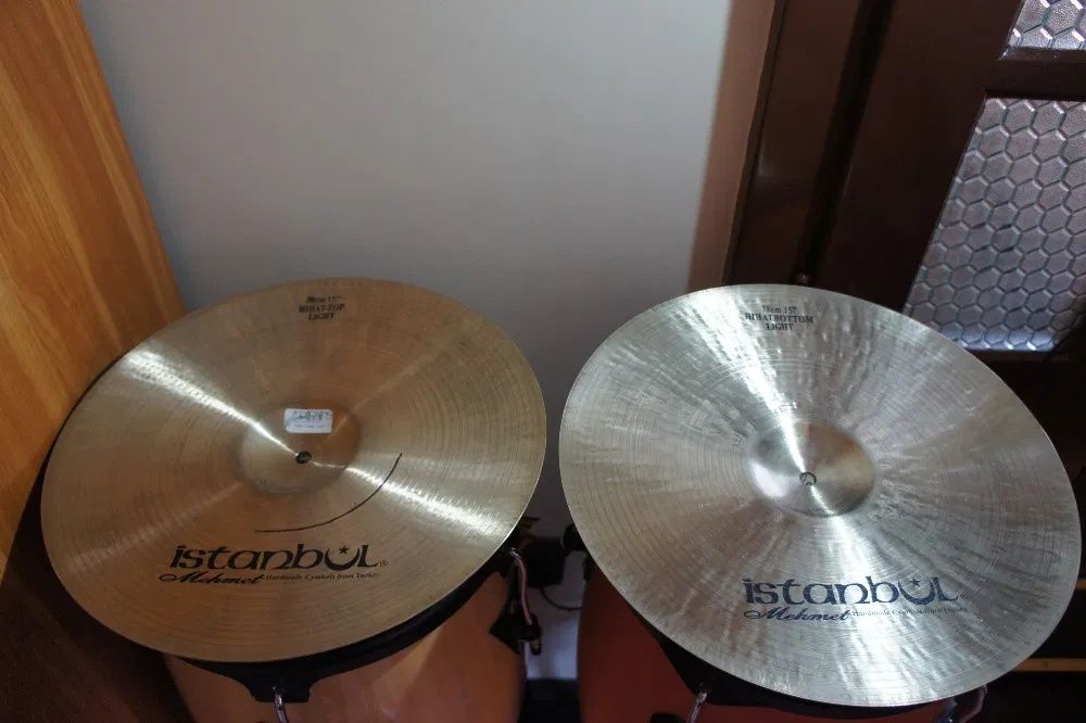 O pereche de cinele hi-hat (fuscinele), Istanbul Mehmet 15"