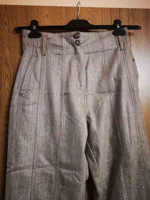 Официален панталон Lucy