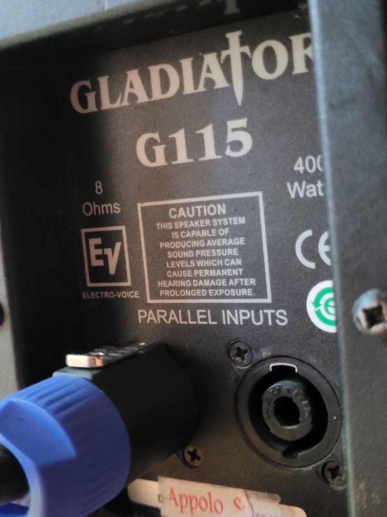 Vand boxe  Electro Voice GLADIATOR G 115