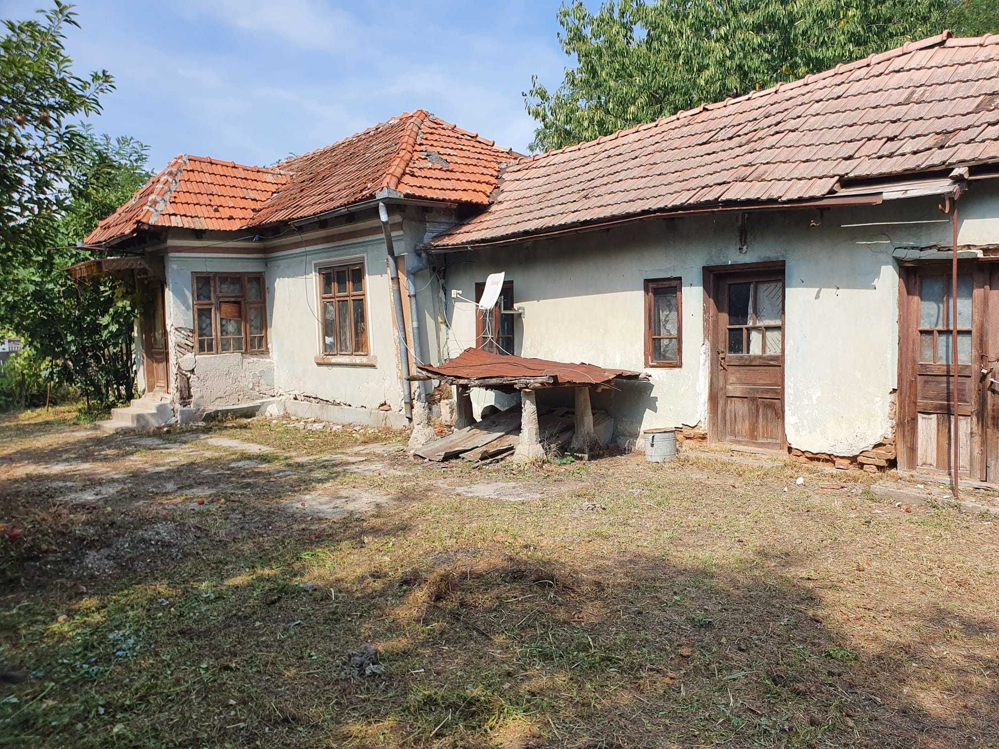 Urgent casa de vanzare in com.Ganeasa, sat Izvoru 11km de Slatina
