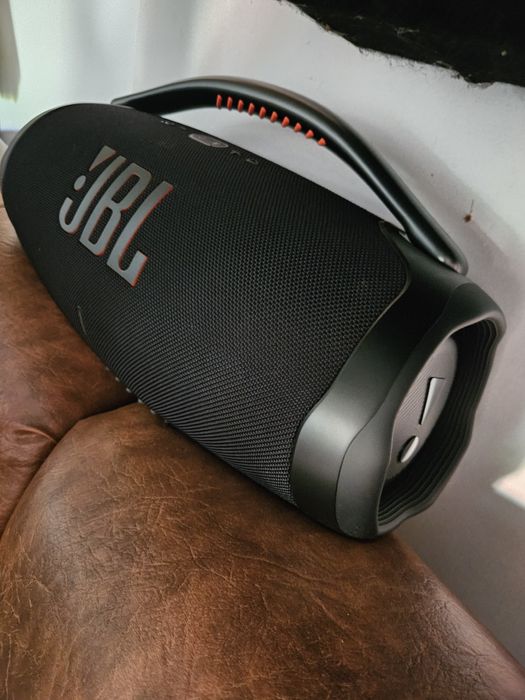 JBL boom box 3/SCHIMB