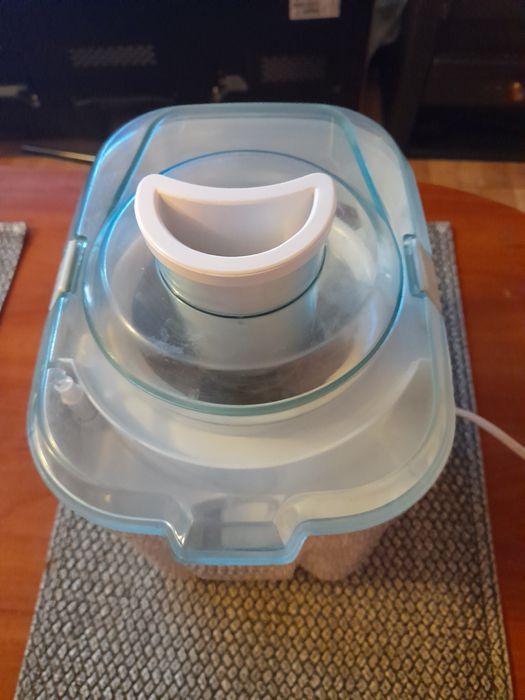 Сокоизтисвачка PHILIPS hr2826 перфектна