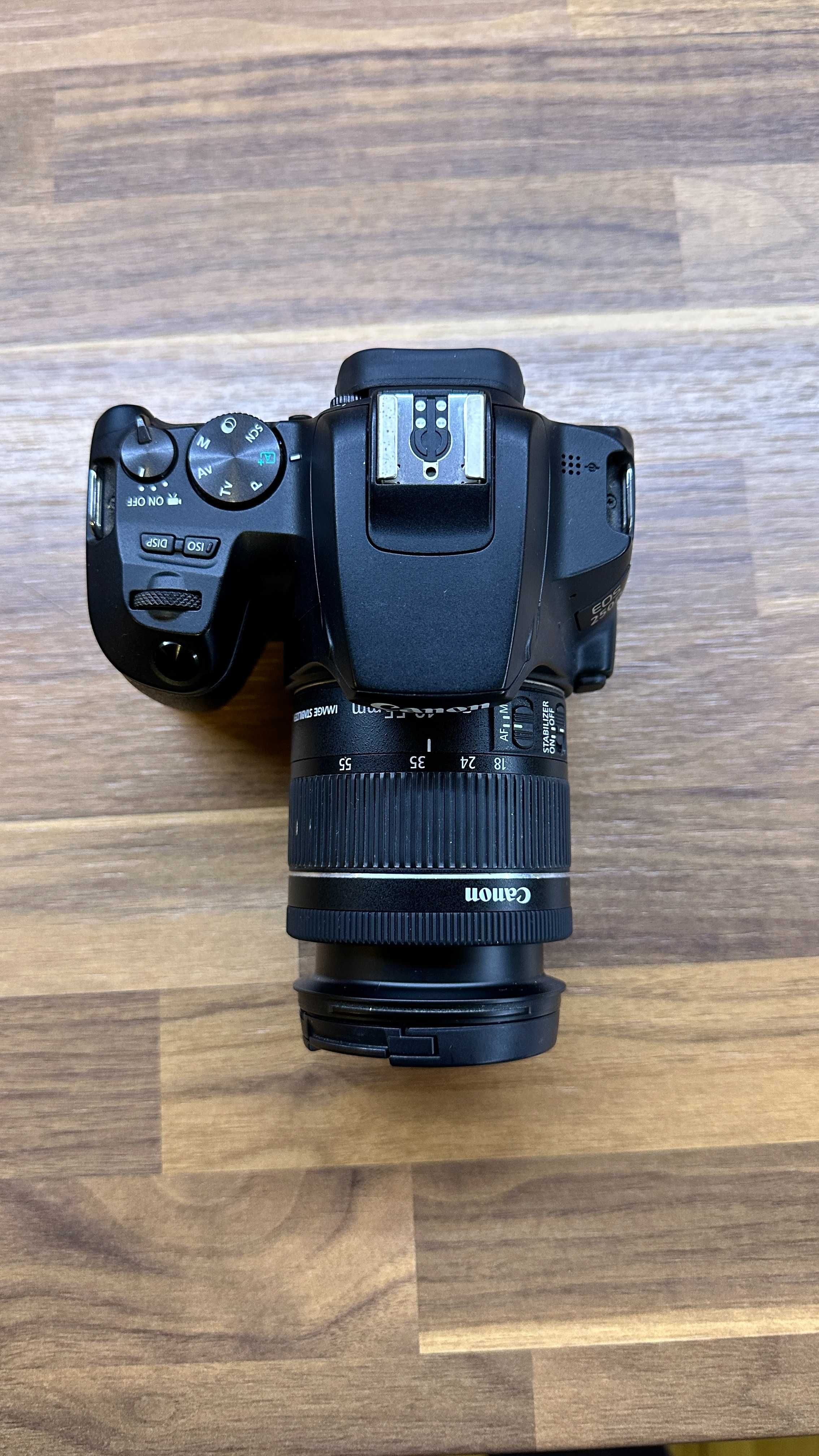 Canon EOS 250D + Obiectiv EF-S 18-55mm IS STM + Rode Rycote Videomic