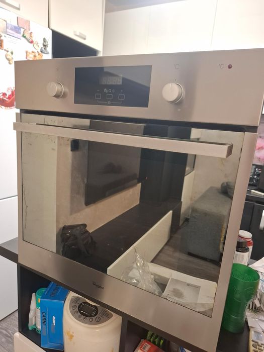 Фурна за вграждане Whirlpool