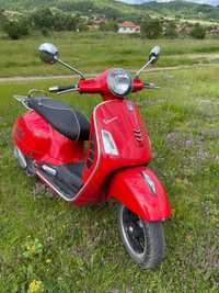 Piaggio Vespa GTS 300ie 2015