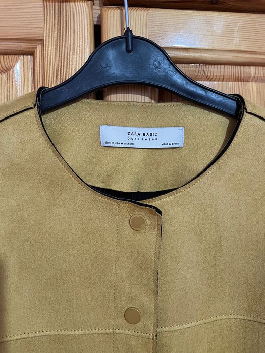 Есенно дамско яке Zara