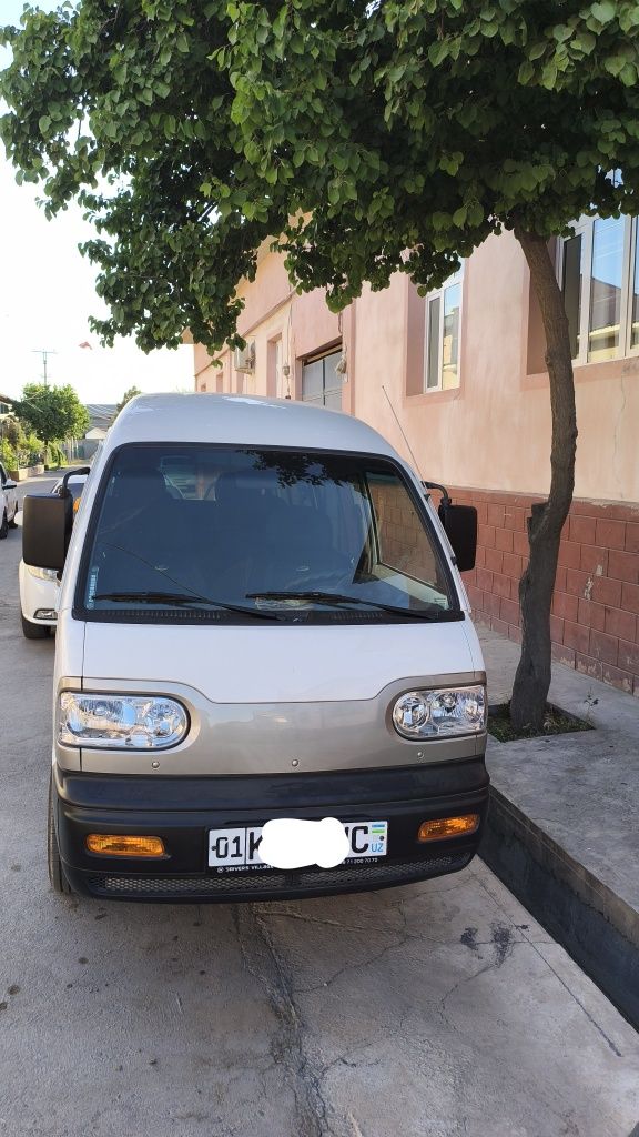 Damas 2025 yil oq