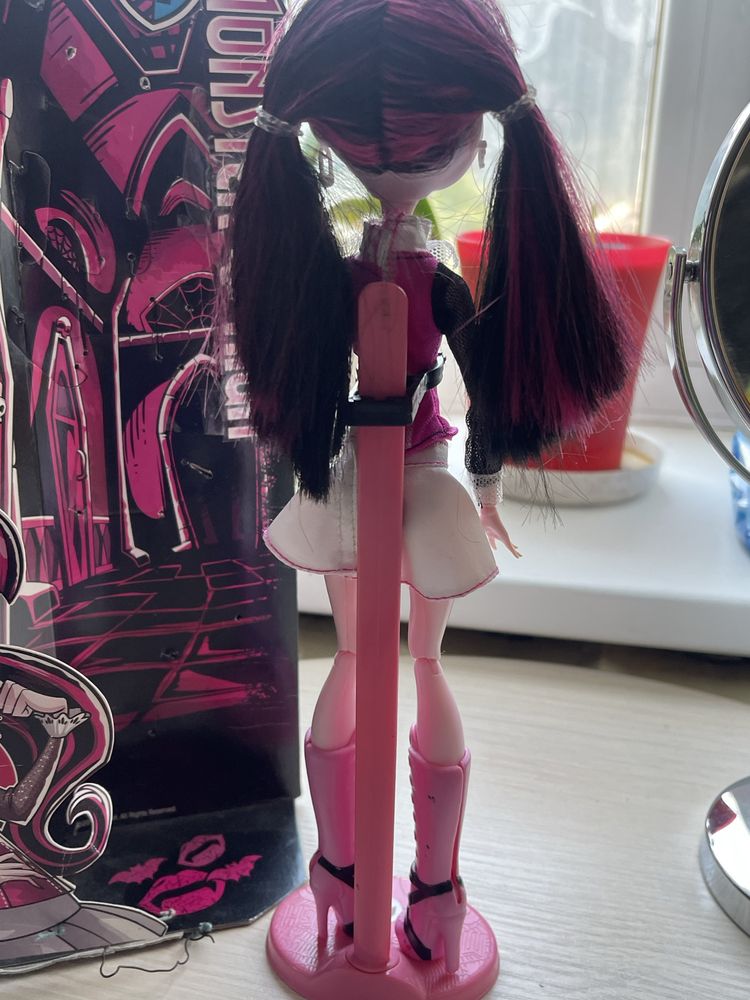 Дракулаура монстр хай/Monster High