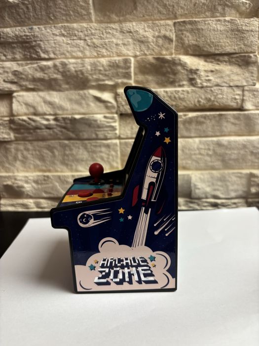 Joc retro în stare impecabilă