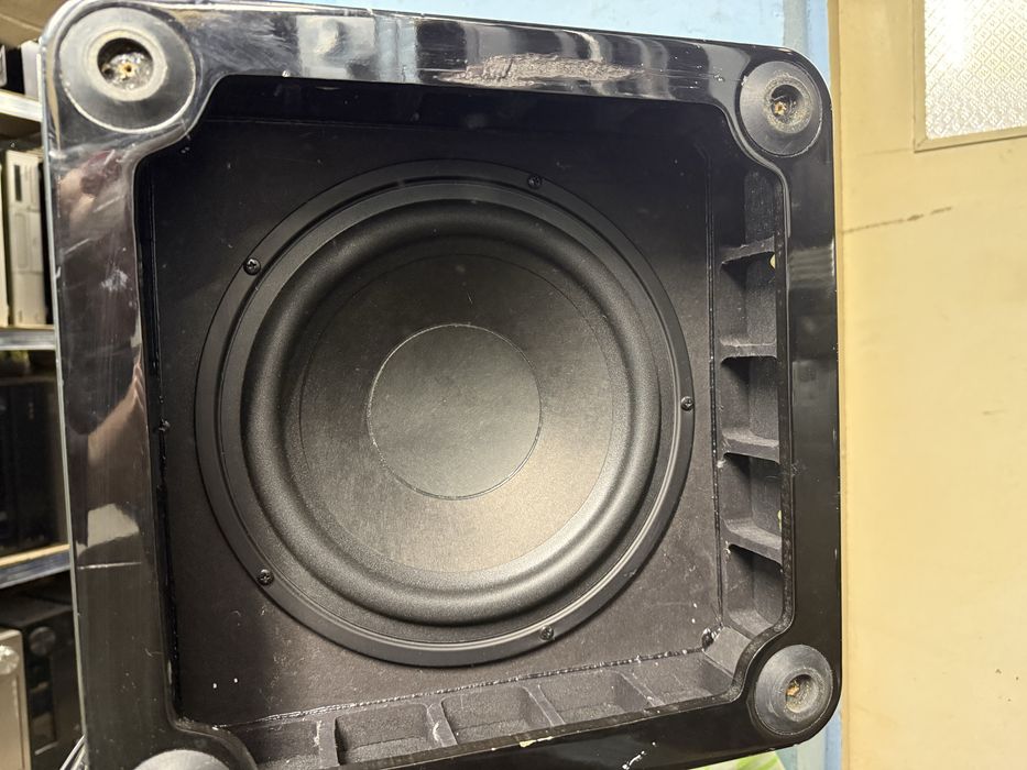 10” Harman Kardon Активен Subwoofer