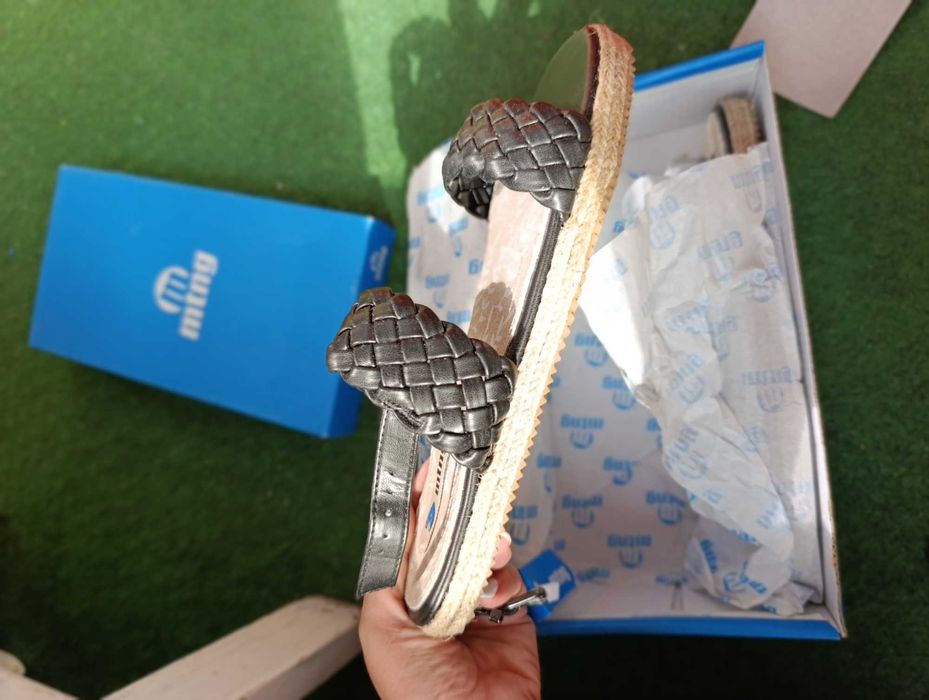 Дамски сандали тип еспадрили