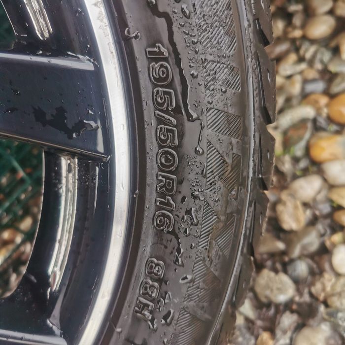 Jante Toyota R16 + cauciucuri