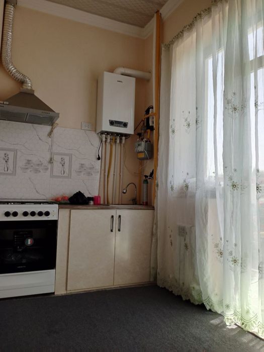 Сергели.5-бекат.болла,кизларга,оилага ижарага берилади.