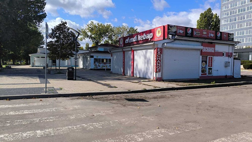 Inchiriem spatiu comercial zona Perla Cleopatra Mamaia