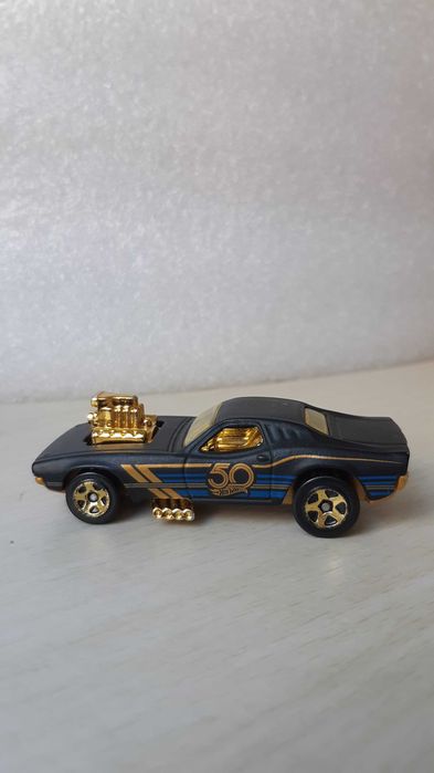 Vand machetă Hot Wheels Rodger Dodger ediție limitată