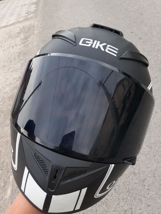 Шлем сатам 20к 15кға алатн болсандар жаза койндарш срочно акша керек