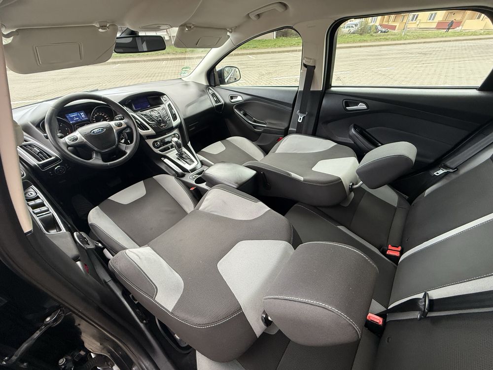 FORD FOCUS 2.0 tdci* 140cp* 2012* Impecabil!!!