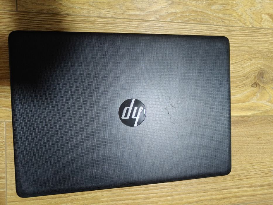 Laptop HP / i3- 8130U / ssd 256 GB / 8 GB RAM /