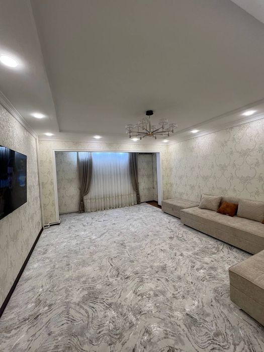 Срочно Продаётся ДрНар 3/6/9 с мебелью техникой ремонт хороший !