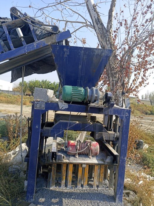 Шлакоблок станок  Shlakoblok stanok срочно сотилади