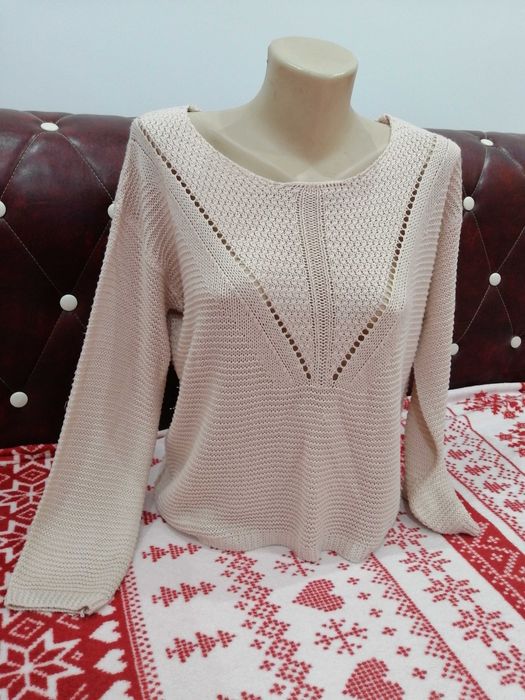 Bluza roz pudrat cu insertii transparente