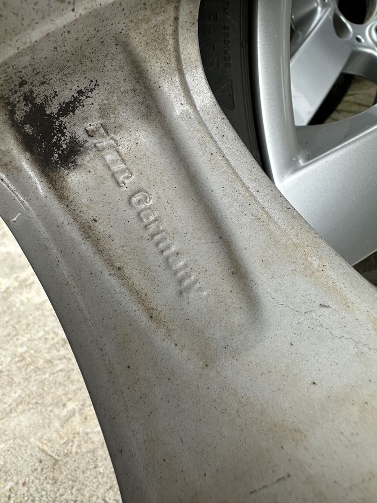Продавам оригинални алуминиеви джанти BMW 16” с хубави гуми
