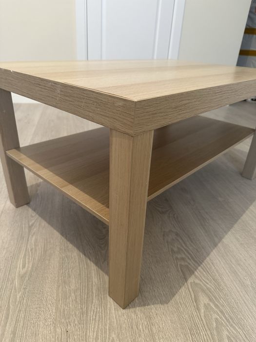 Журнальный стол коричневый